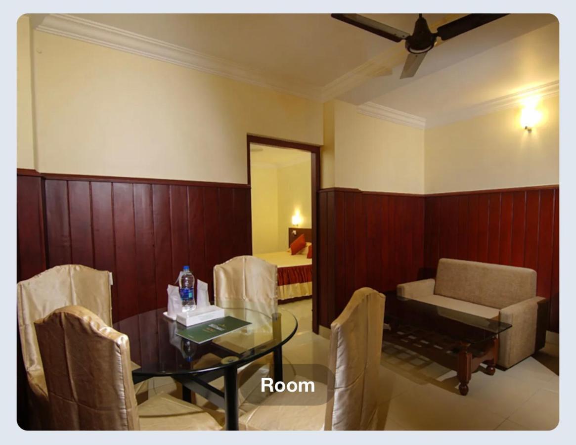 Hotel Sasthapuri Calicut Eksteriør billede